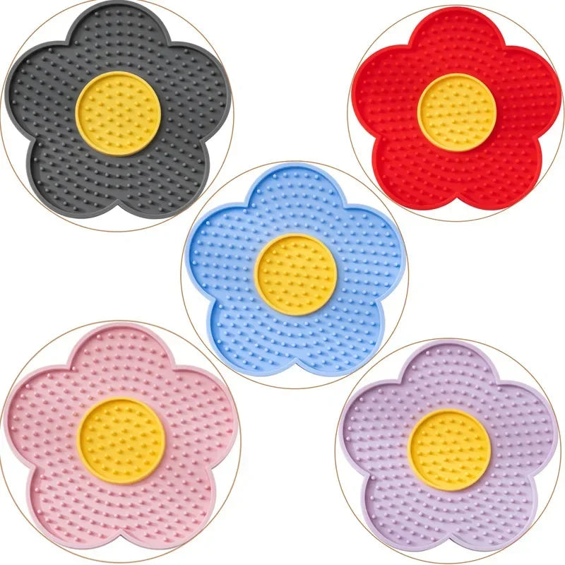 Sunflower Pet Lick Mat – Dual-Color Silicone Slow Feeder for Dogs & Cats, Non-Slip & Easy to Clean