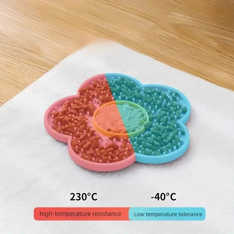 Sunflower Pet Lick Mat – Dual-Color Silicone Slow Feeder for Dogs & Cats, Non-Slip & Easy to Clean