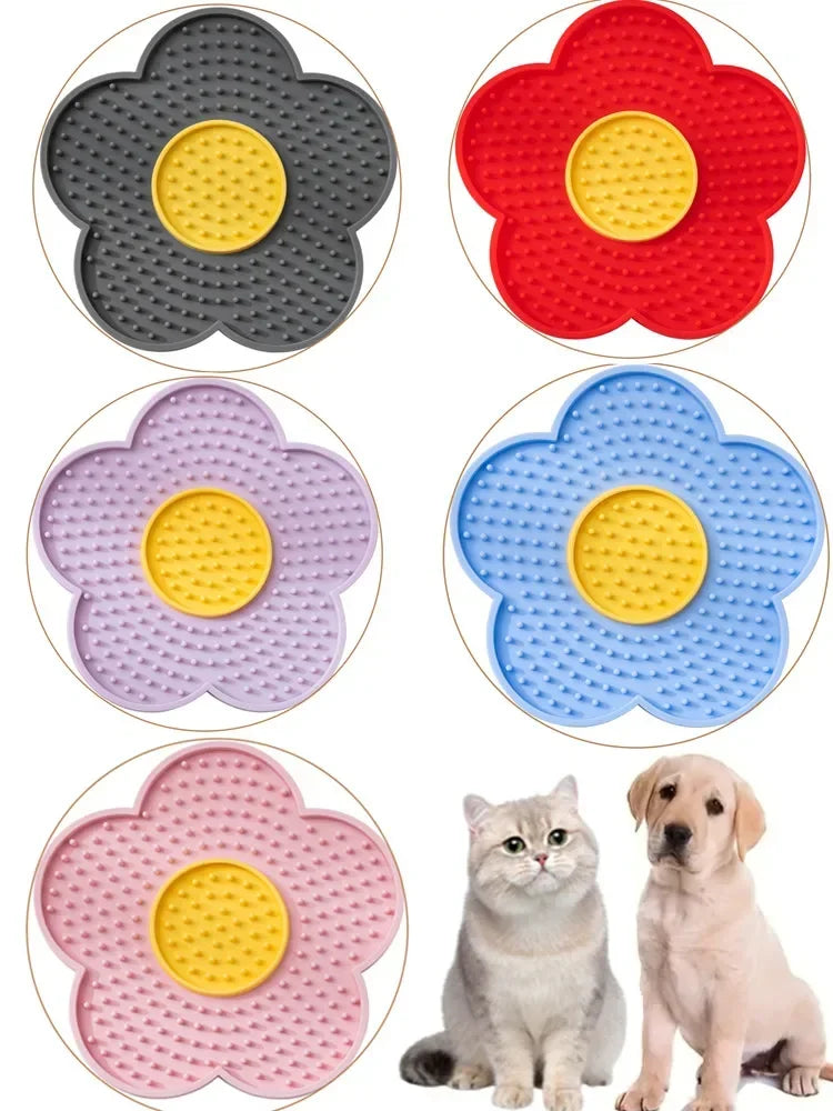 Sunflower Pet Lick Mat – Dual-Color Silicone Slow Feeder for Dogs & Cats, Non-Slip & Easy to Clean